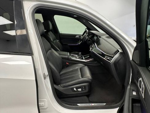 Used 2019 BMW X7 xDrive40i w/ Premium Package AWD/4WD image 23