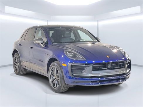 New 2026 Porsche Macan Turbo image 9