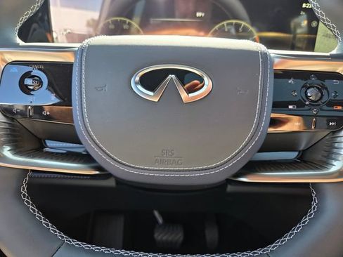 New 2026 INFINITI QX80 4WD image 32