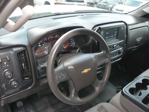 Used 2018 Chevrolet Silverado 3500 W/T image 27
