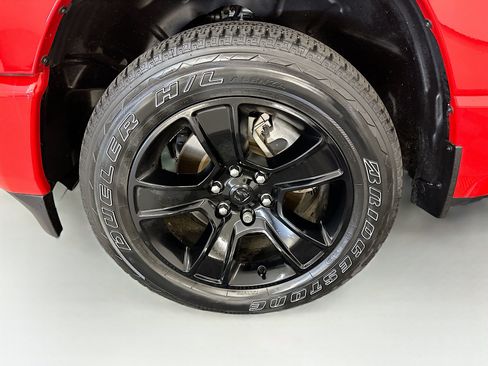 Used 2023 RAM 1500 Big Horn AWD/4WD image 35