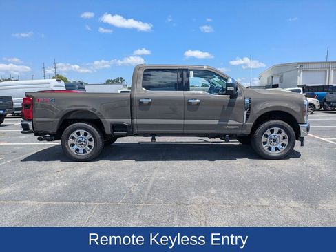 New 2026 Ford F350 Lariat w/ Lariat Ultimate Package AWD/4WD image 3