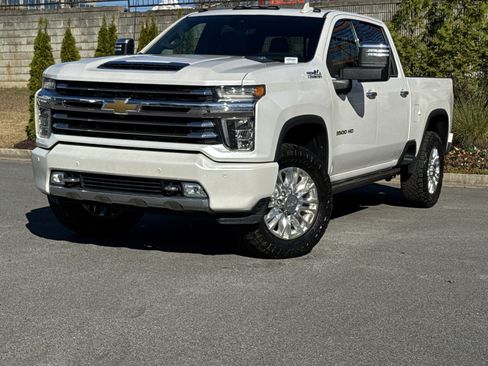 Used 2022 Chevrolet Silverado 3500 High Country w/ Z71 Off-Road Package image 5