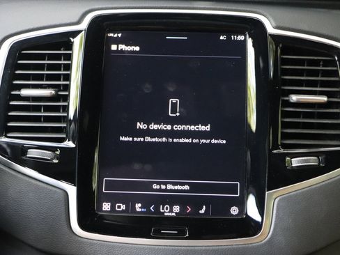 Used 2023 Volvo XC90 T8 Ultimate image 38