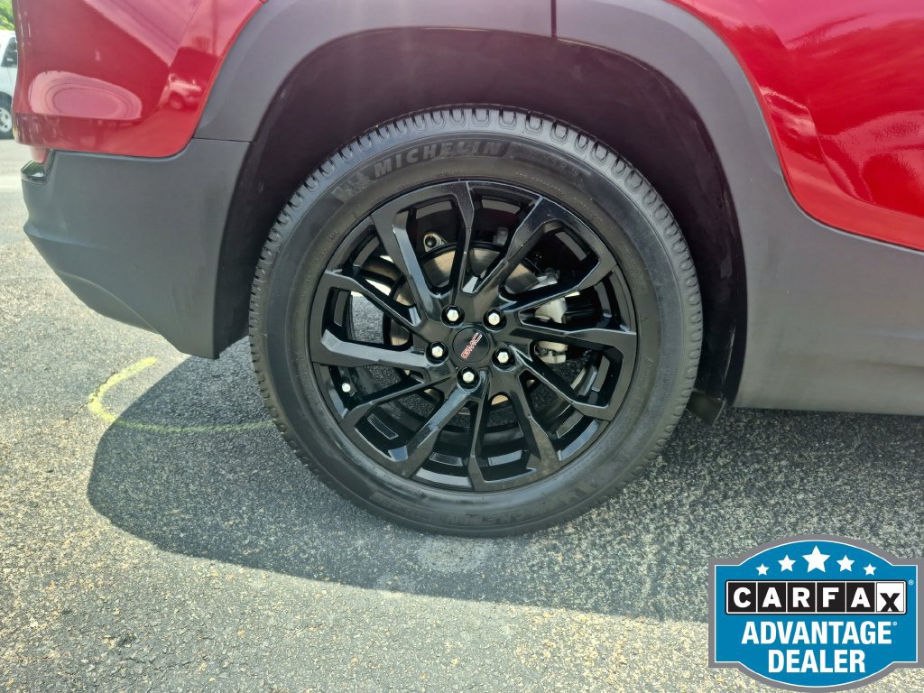 Used 2024 GMC Terrain SLT w/ Elevation Edition FWD image 29