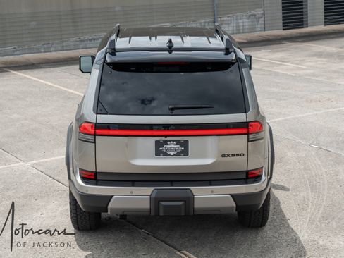 Used 2026 Lexus GX 550 AWD/4WD image 11