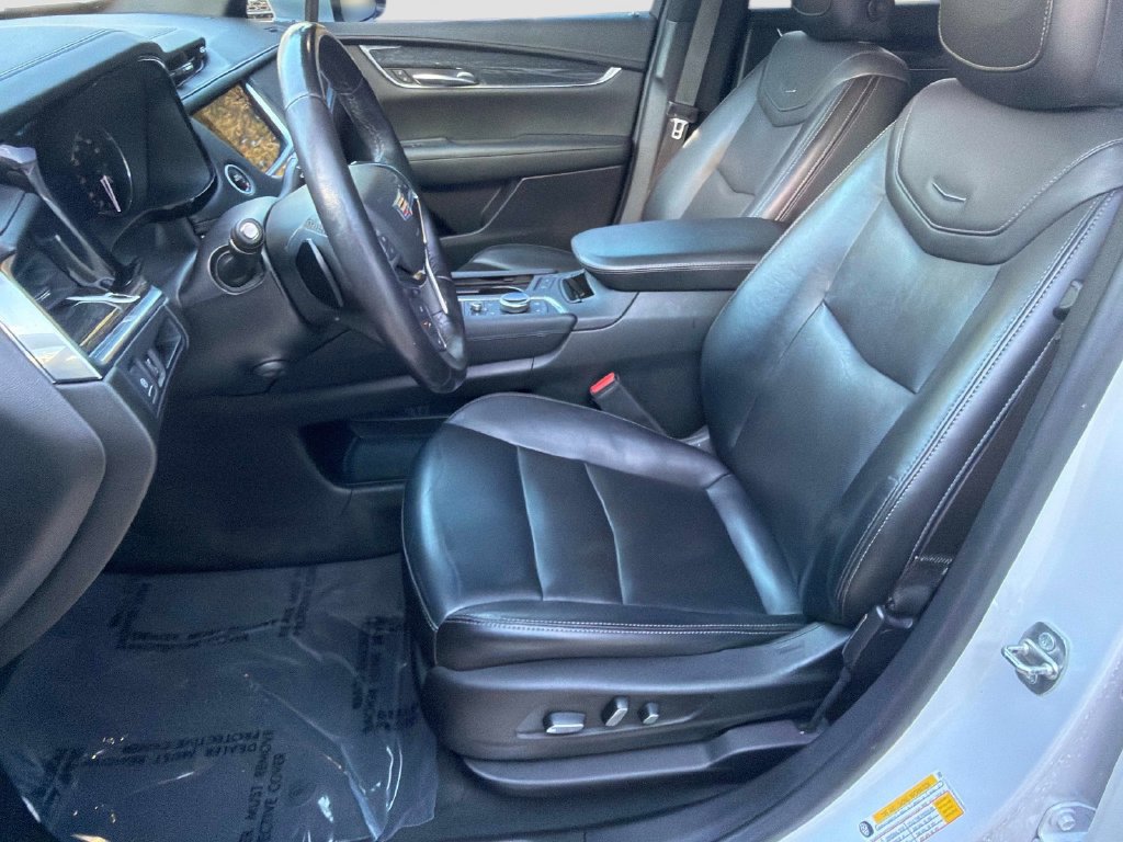 Used 2022 Cadillac XT5 Premium Luxury FWD image 21