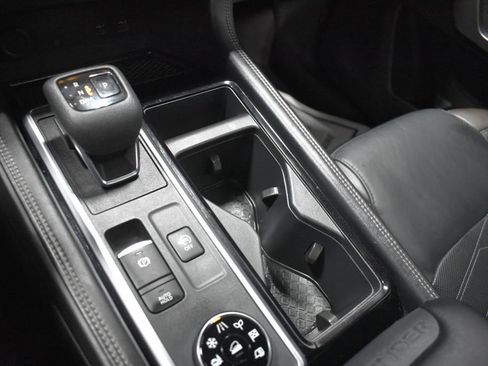 Certified 2023 Nissan Pathfinder Platinum AWD/4WD image 20