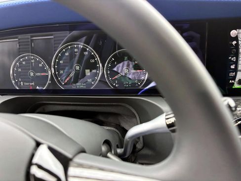 Used 2022 Rolls-Royce Ghost Black Badge image 20