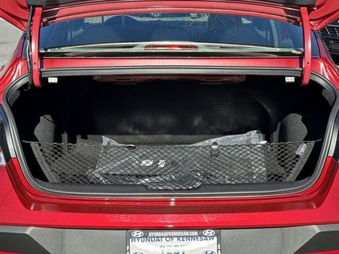 New 2026 Hyundai Elantra SE image 18