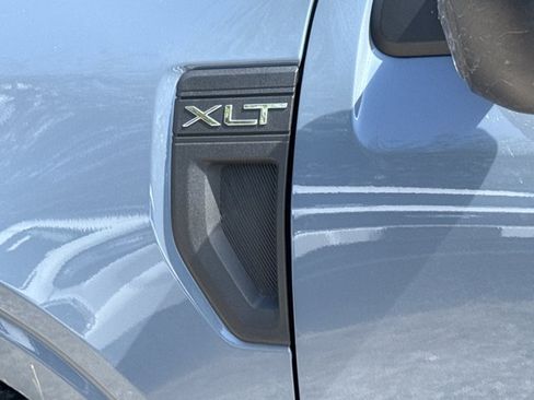 Used 2024 Ford Maverick XLT FWD image 5