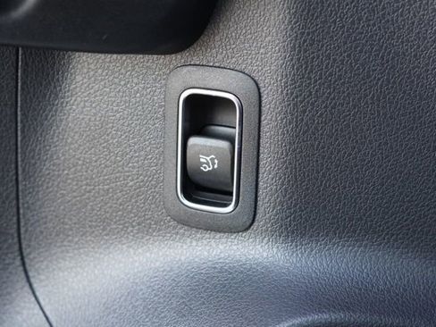 Used 2022 Mercedes-Benz GLA 35 AMG 4MATIC image 47