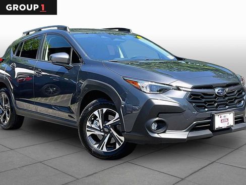 Used 2024 Subaru Crosstrek 2.0i Premium AWD/4WD image 3