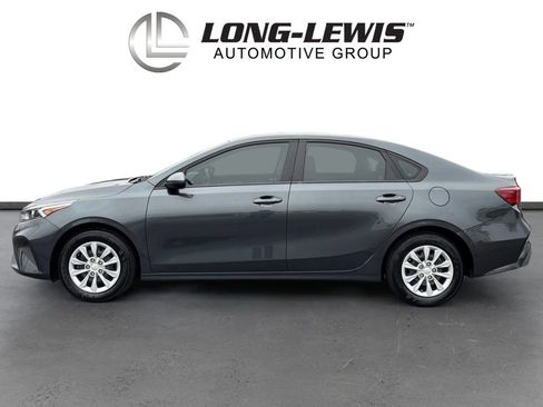 Used 2023 Kia Forte LX image 2
