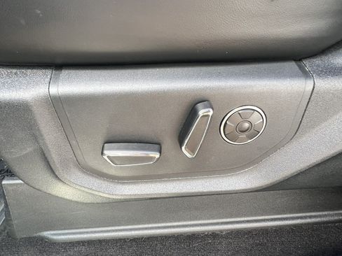 Used 2019 Ford F150 Platinum RWD image 15