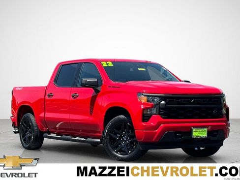 Used 2022 Chevrolet Silverado 1500 Custom w/ LPO, Dark Essentials Package AWD/4WD image 1