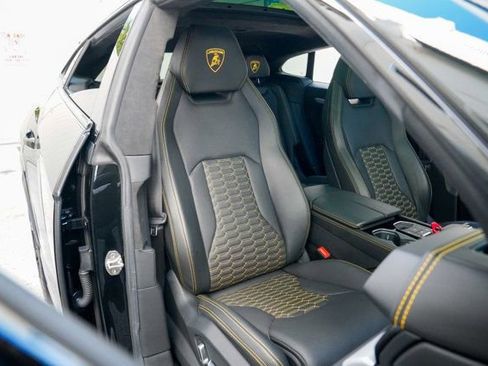 Used 2022 Lamborghini Urus image 79