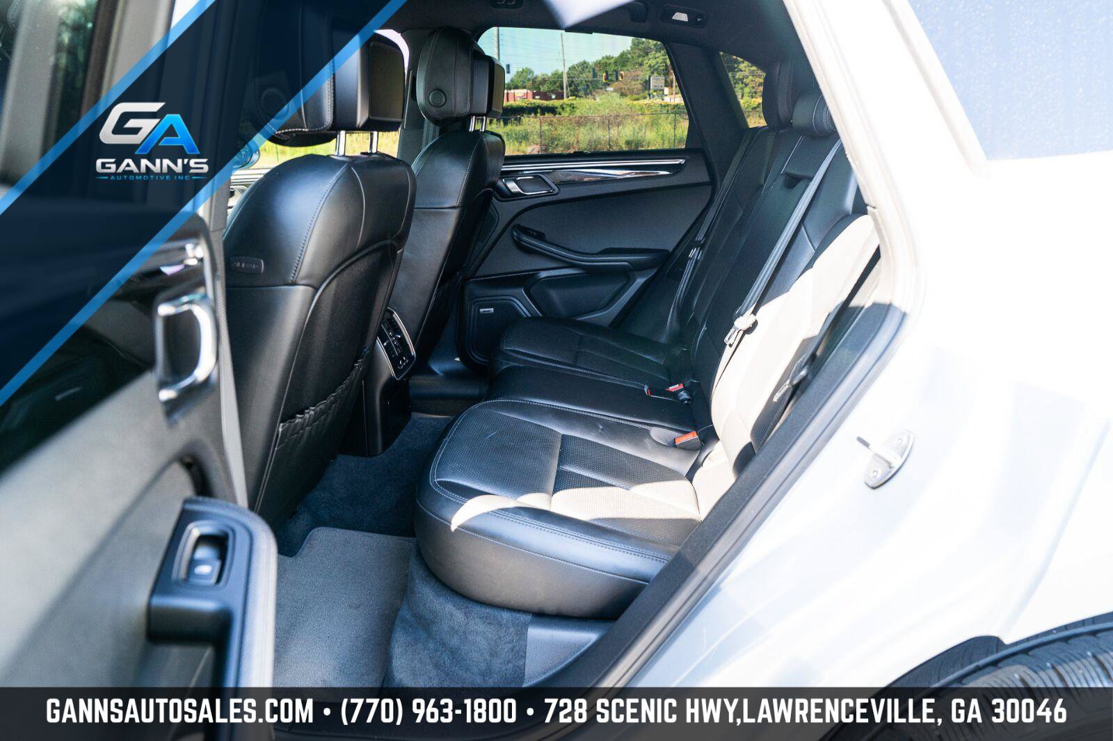 Used 2016 Porsche Macan S AWD/4WD image 29