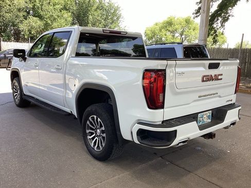 Used 2022 GMC Sierra 1500 AT4 AWD/4WD image 2