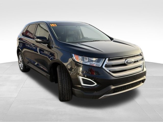 Used 2018 Ford Edge Titanium FWD image 7