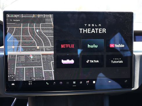 Used 2021 Tesla Model S Long Range image 52