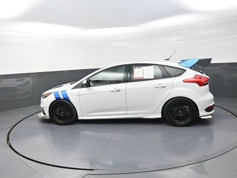 Used 2018 Ford Focus ST image 50