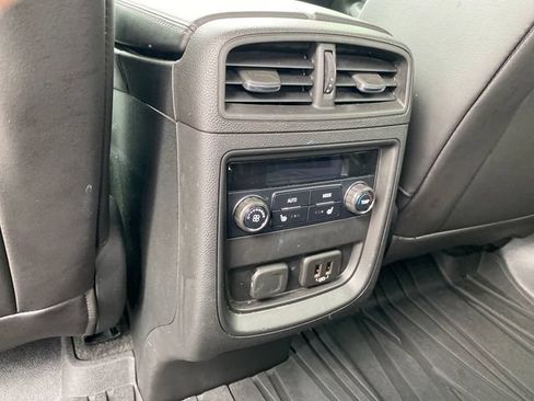 Certified 2020 Buick Envision Essence FWD image 19