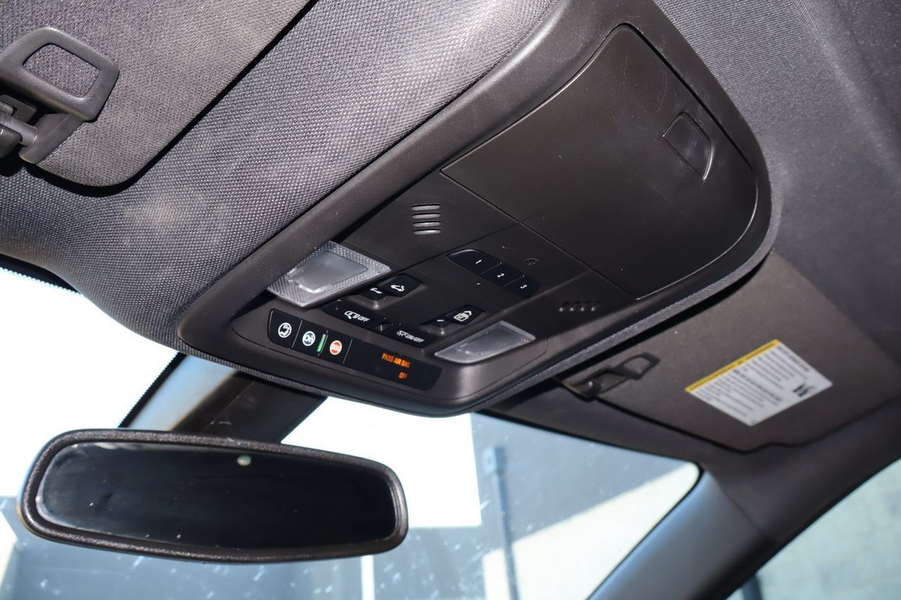 Used 2019 Chevrolet Blazer RS w/ Sun and Wheels Package FWD image 27