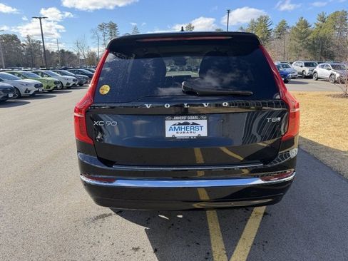 Used 2025 Volvo XC90 T8 Plus w/ Protection Package Premier image 6