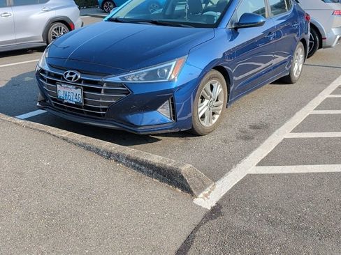 Used 2019 Hyundai Elantra Value Edition FWD image 1