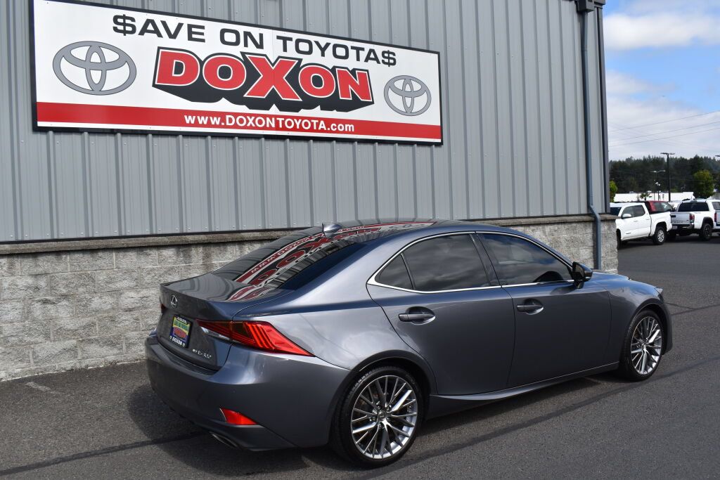 Used 2019 Lexus IS 300 AWD w/ Navigation Package image 5