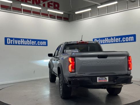 Used 2023 Chevrolet Colorado Z71 w/ Z71 Convenience Package 2 AWD/4WD image 9