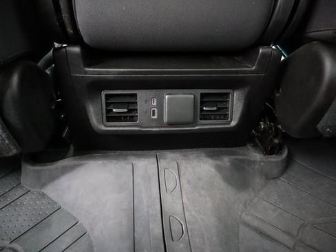 Used 2022 Chevrolet Silverado 1500 RST image 28