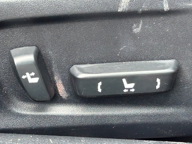 Used 2015 Lexus IS 250 RWD image 32