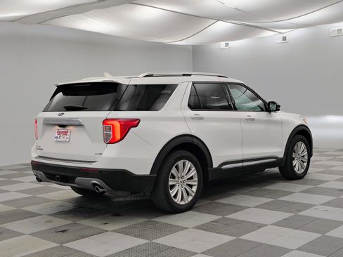 Used 2020 Ford Explorer Limited w/ Class III Trailer Tow Package AWD/4WD image 10