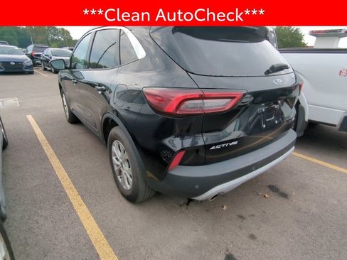 Used 2023 Ford Escape Active w/ Tech Pack #2 AWD/4WD image 4