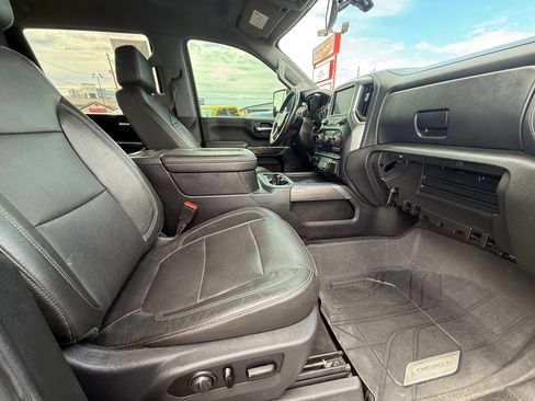 Used 2020 Chevrolet Silverado 2500 LTZ w/ LTZ Convenience Package AWD/4WD image 16