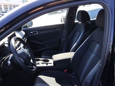 Used 2024 Honda Civic Sport image 11