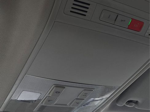 New 2026 Volkswagen Taos S FWD image 21