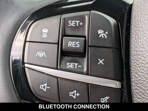 Used 2022 Ford Explorer Platinum w/ Equipment Group 601A AWD/4WD image 7