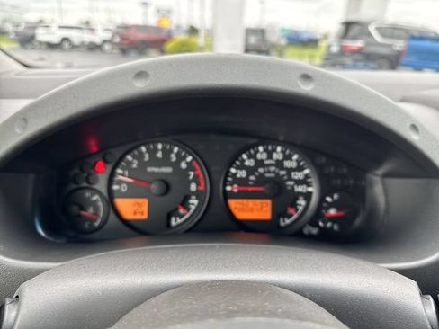 Used 2007 Nissan Frontier SE w/ SE Value Truck Pkg AWD/4WD image 16