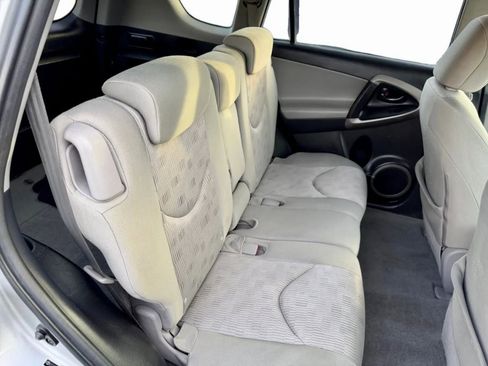 Used 2011 Toyota RAV4 w/ Base L4 Extra Value Pkg image 19