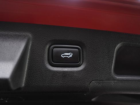 Used 2023 Hyundai Santa Fe SEL w/ Premium Package image 11