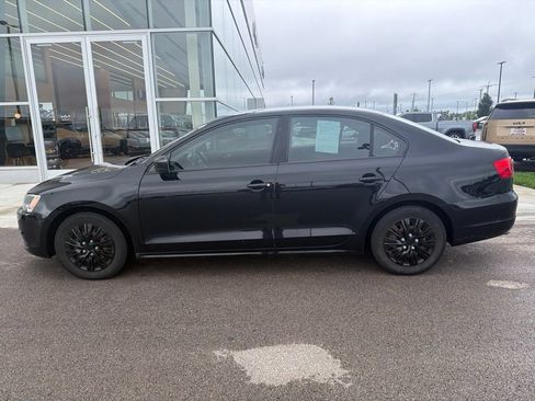 Used 2014 Volkswagen Jetta S FWD image 3
