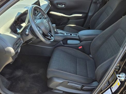 Used 2023 Honda HR-V Sport image 13