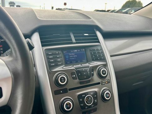 Used 2014 Ford Edge SEL w/ Equipment Group 204A image 21