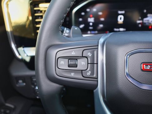 New 2026 GMC Sierra 1500 Elevation image 17