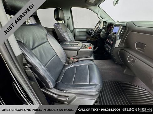 Used 2019 Chevrolet Silverado 1500 LT w/ Texas Edition image 27