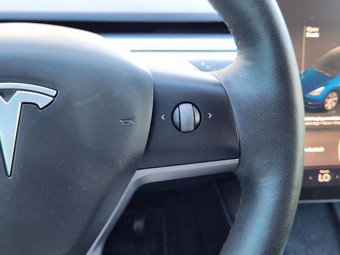 Used 2023 Tesla Model Y Long Range image 31