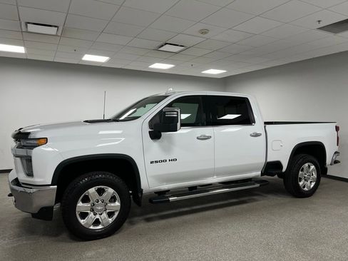 Used 2020 Chevrolet Silverado 2500 LTZ image 7